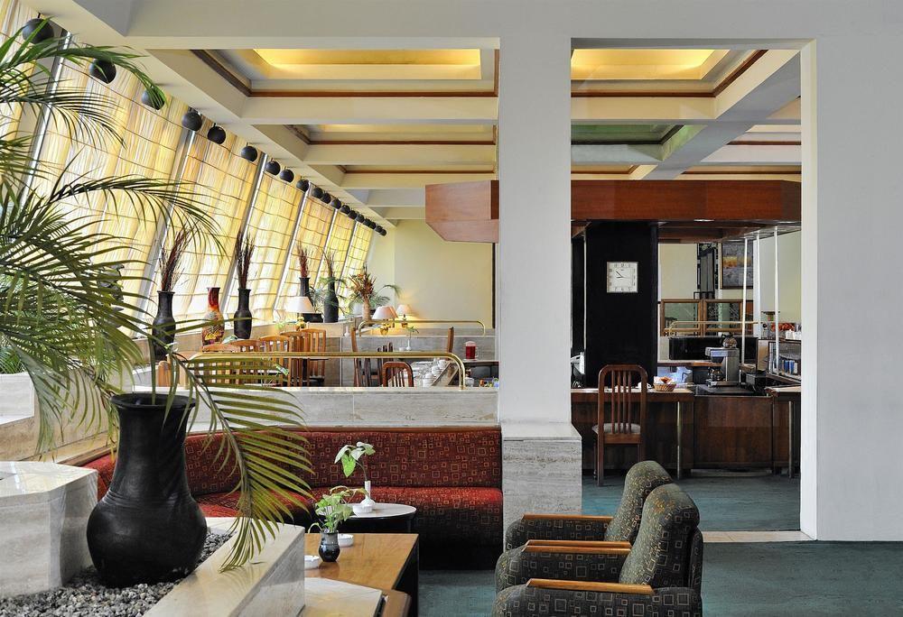 Abuja Continental Hotel Exterior photo