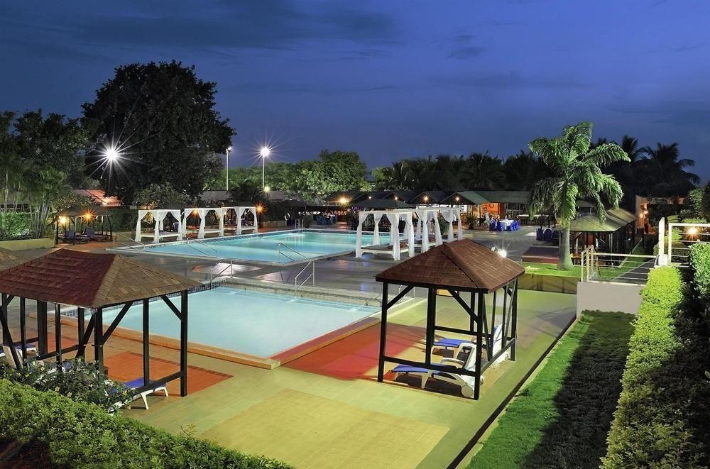 Abuja Continental Hotel Exterior photo