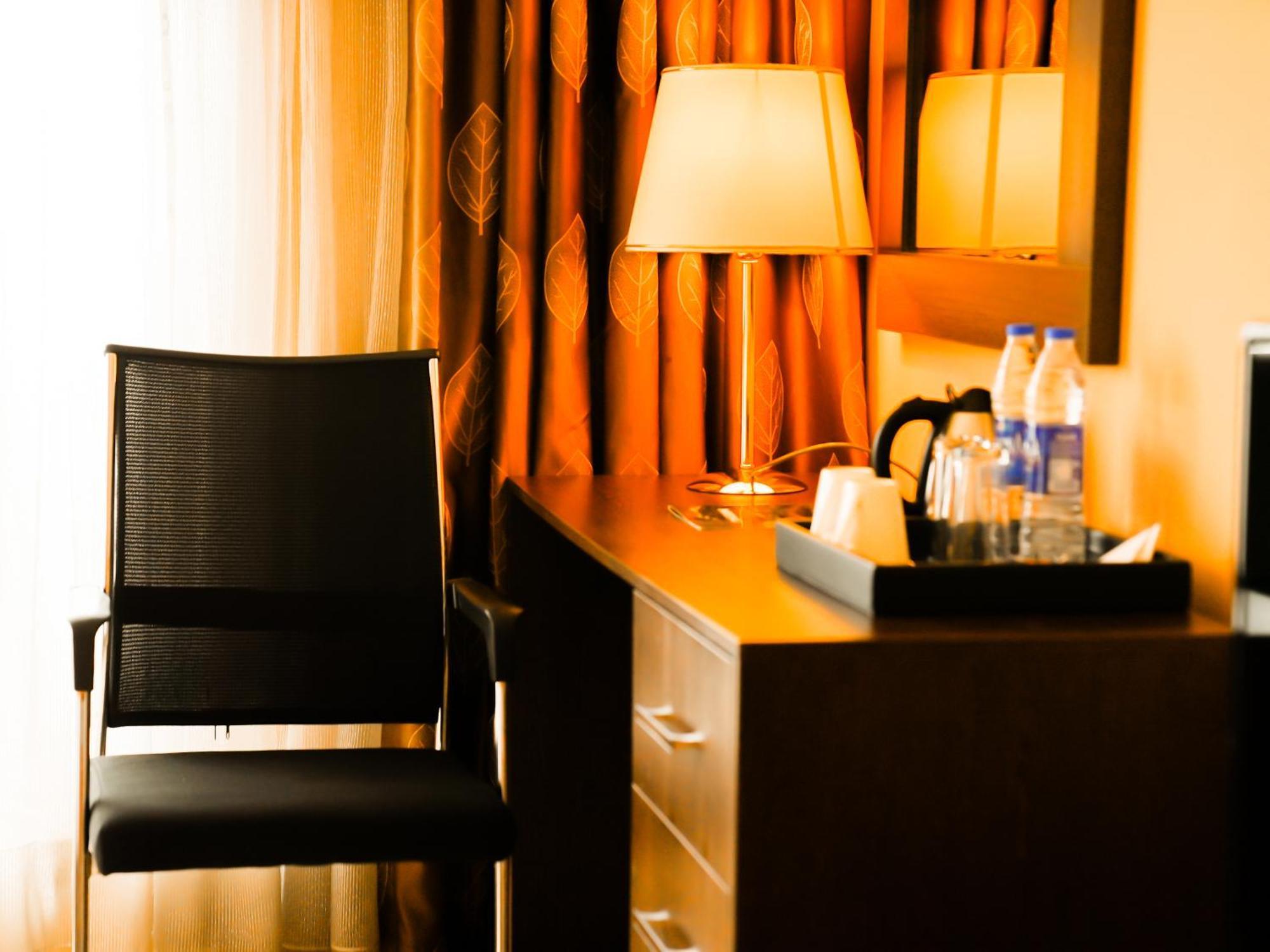 Abuja Continental Hotel Exterior photo