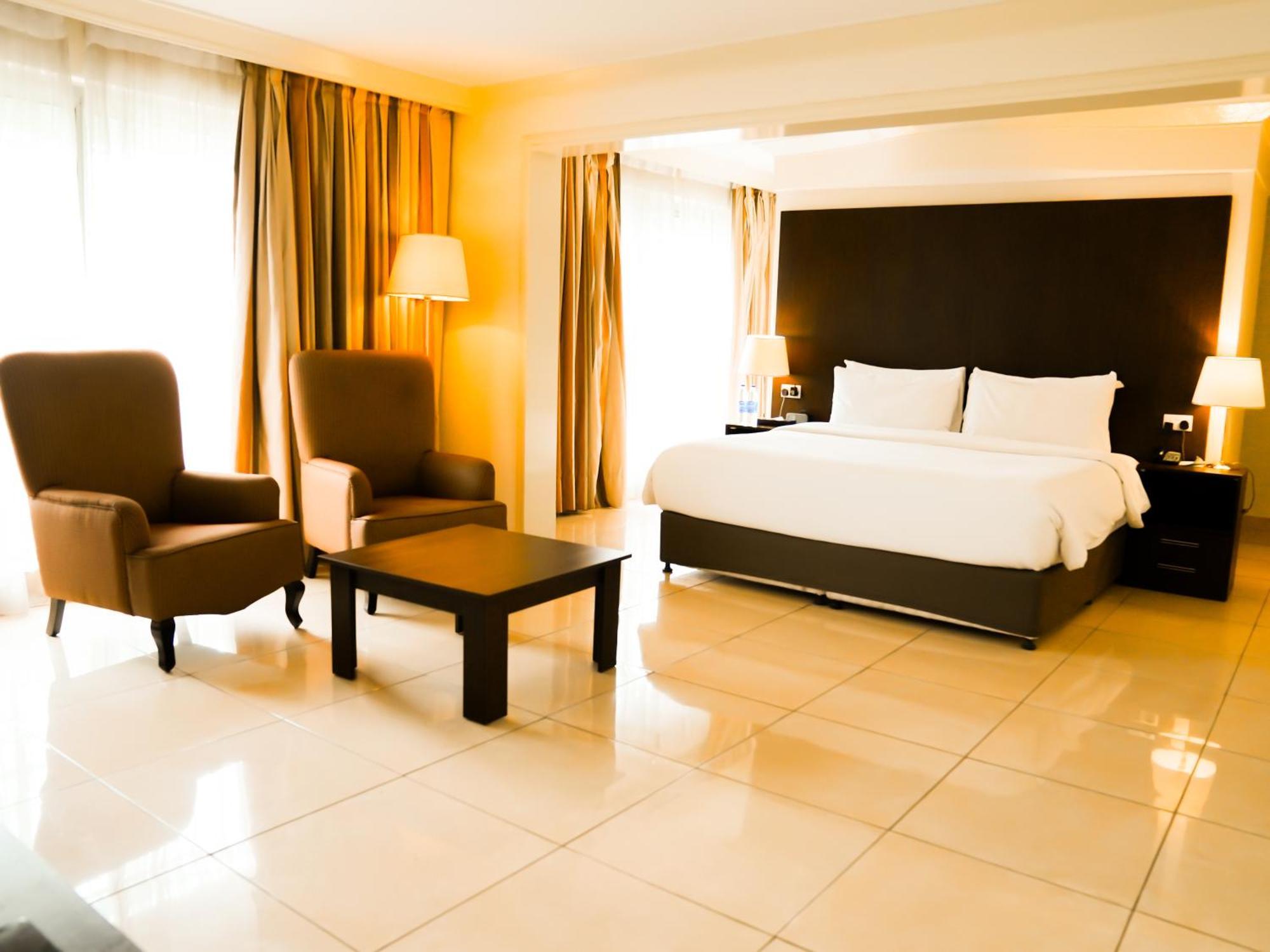 Abuja Continental Hotel Exterior photo