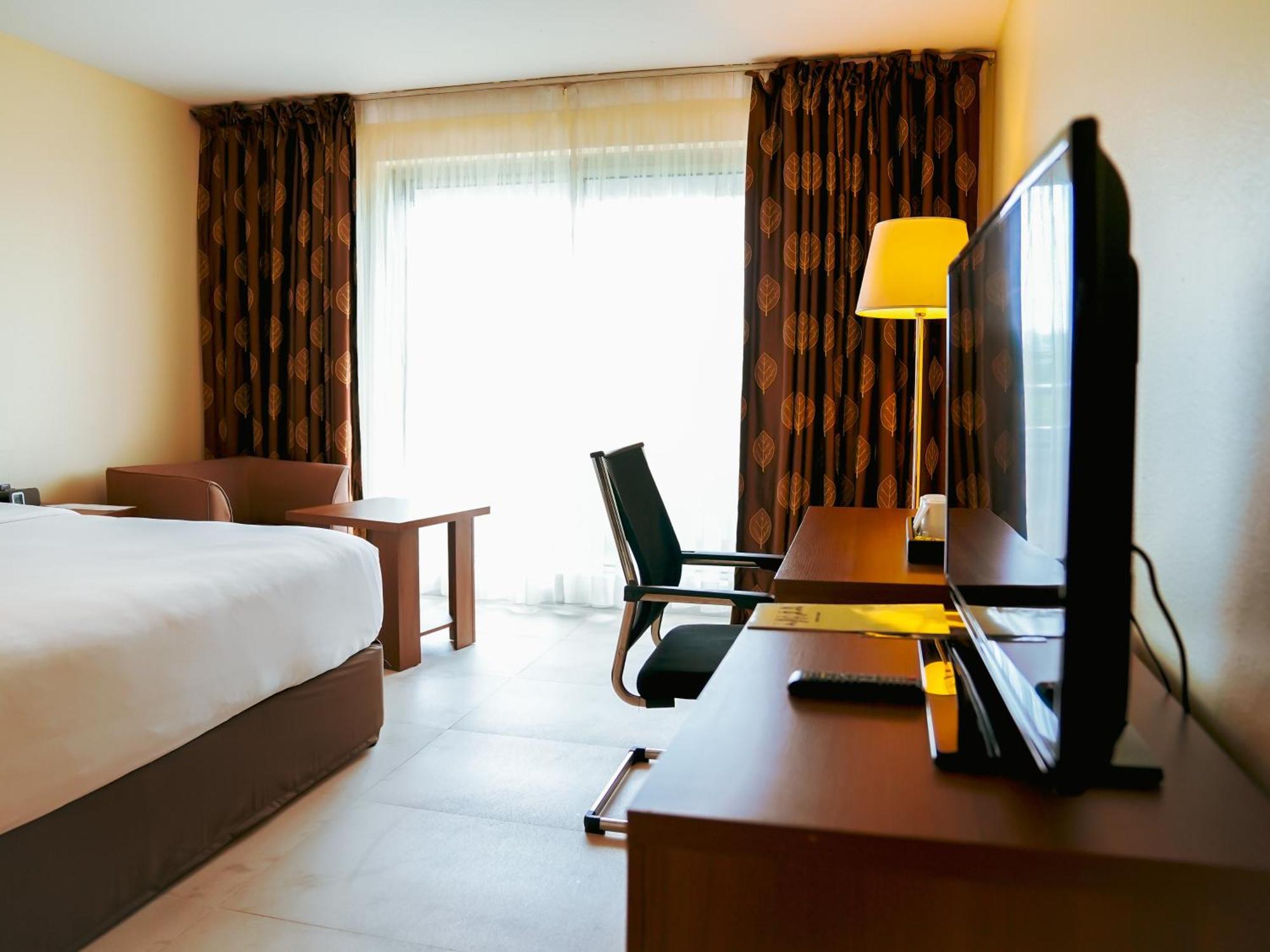 Abuja Continental Hotel Exterior photo