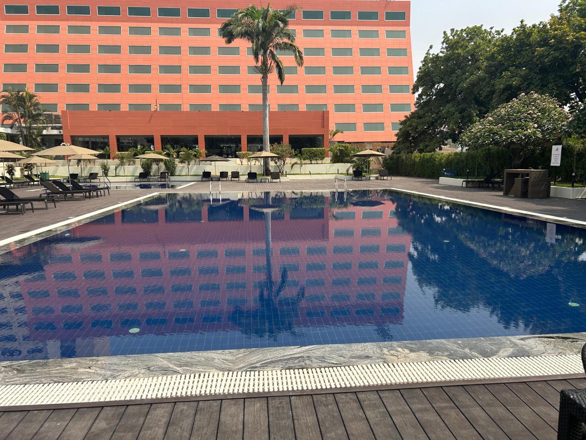 Abuja Continental Hotel Exterior photo
