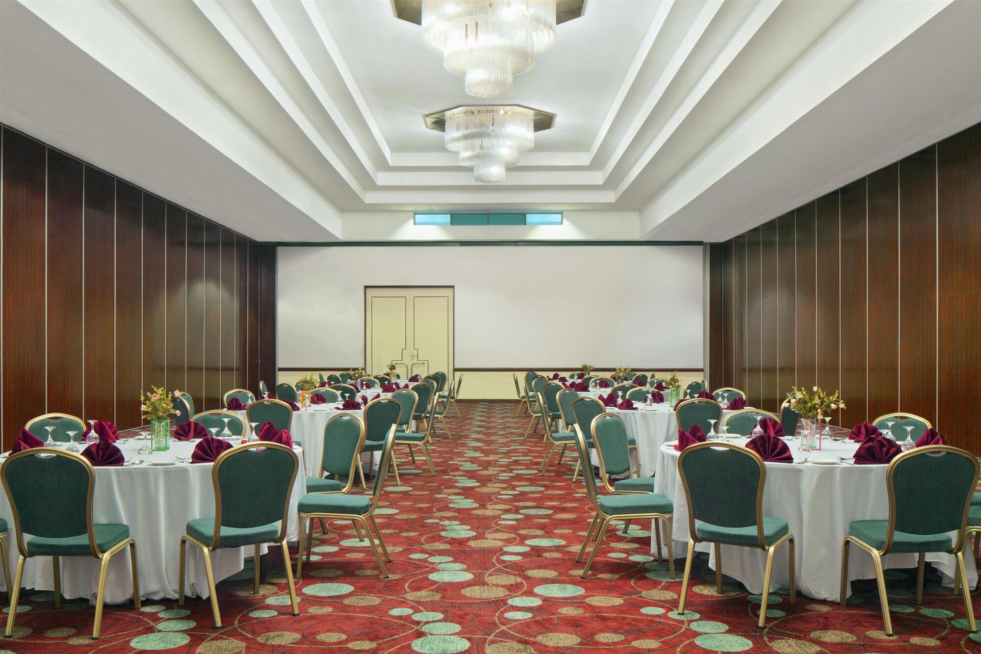 Abuja Continental Hotel Exterior photo